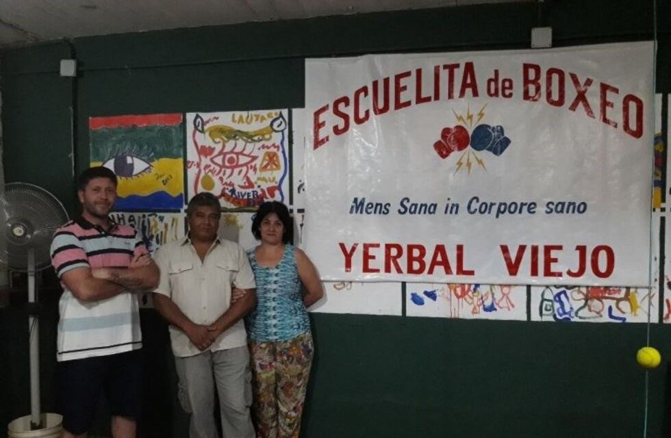 Inició la Escuela de Boxeo en el barrio Yerbal Viejo