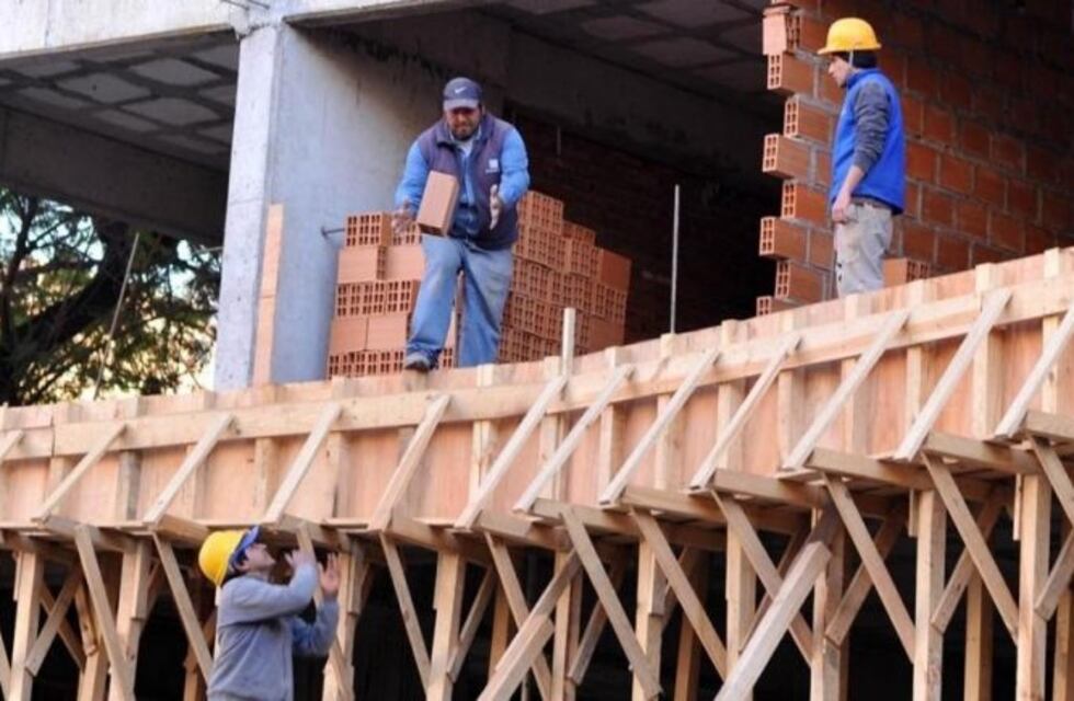 Acosta aseguró que en la provincia se perdieron entre 4 o 5 mil puestos de trabajo en la construcción
