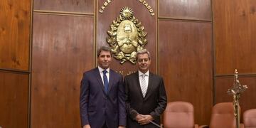 Primero juró el vicegobernador Roberto Gattoni y luego el gobernador Sergio Uñac\u002E