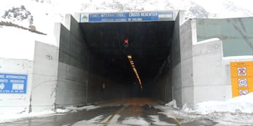 La primera nevada del año hizo que el Paso Fronterizo cerrara este viernes. Imagen ilustrativa.