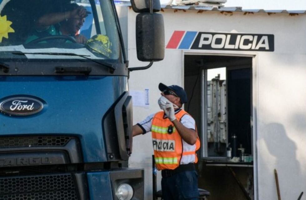 Hubo 45 detenidos el primer fin de semana de confinamiento estricto en San Juan