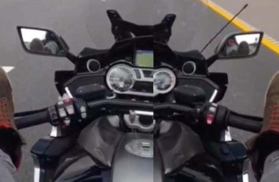 Viral: mostró en YouTube cómo manejaba su moto con los pies, tuvo un accidente y murió