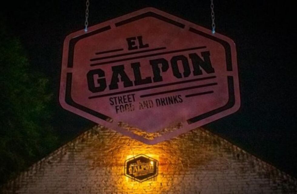 El hijo del intendente "en licencia" de La Cumbre, inauguró un bar y se armó toda una fiesta