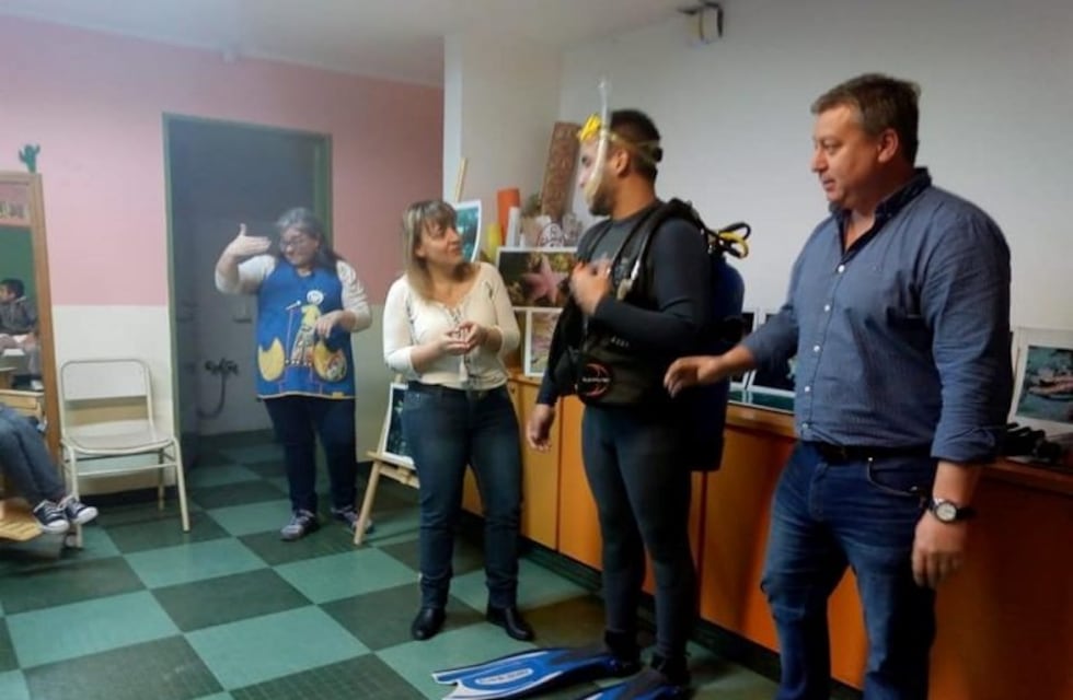 La campaña Fondos Limpios visitó la Escuela Especial N° 8