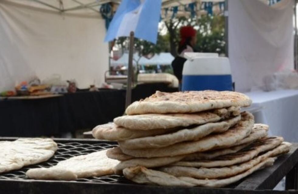 Rosario prepara bailes típicos y torta asada para la celebración de la Pachamama