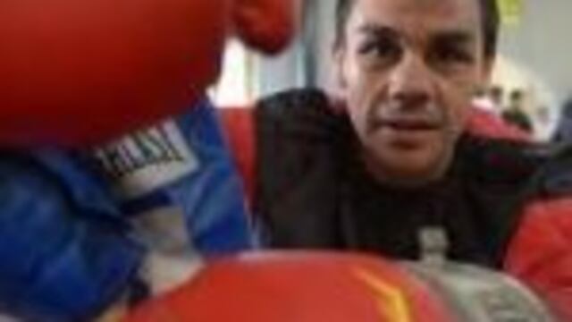 Reveco realizu00f3 su ultima pru00e1ctica de cara al combate de mau00f1ana ante Diego Luis Pichardo, Reveco y opinu00f3 que