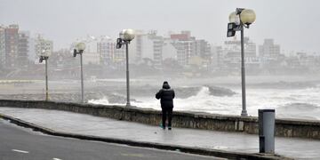 Fuertes vientos en Mar del Plata\u002E