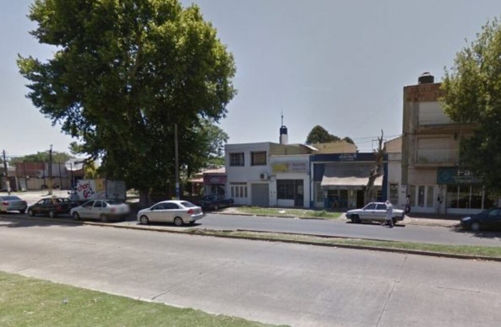 Trató de resistirse a un robo en una pizzería de zona norte y lo mataron frente a su hijo