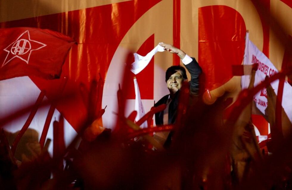 Conmoción en Perú por la muerte del expresidente Alan García