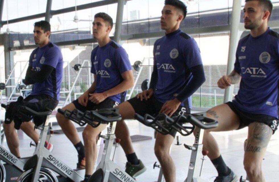 Godoy Cruz ya piensa en el clásico ante San Martín de San Juan