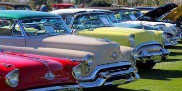 Exposición de autos antiguos Iguazú\u002E