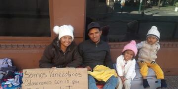 Familia Venezolana\nCrédito: LaPirámide\u002Enet