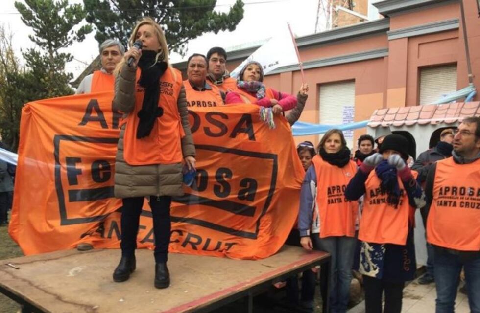 Los Profesionales de la Salud exigen paritarias “urgentes” al gobierno provincial