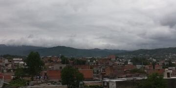 Cielo nublado y lluvioso en Jujuy