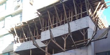 El edificio donde ocurrió el incidente está ubicado en La prida al 1200\u002E (Twitter)