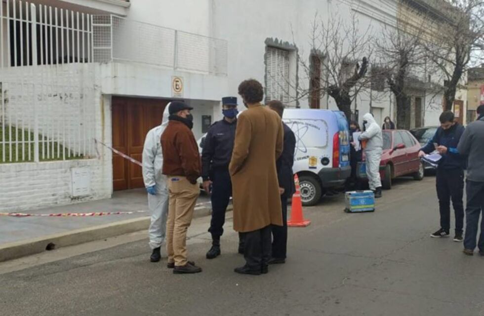 Una docente fue asesinada en su domicilio