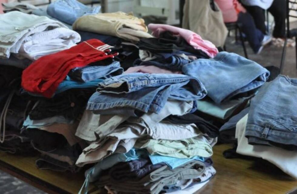 Feria a beneficio de alumnos del Maimónides en Feriar