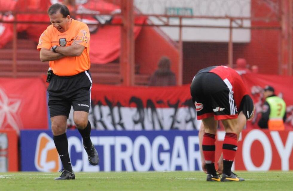 Se sortearon los árbitros para los partidos de Central y Newell's