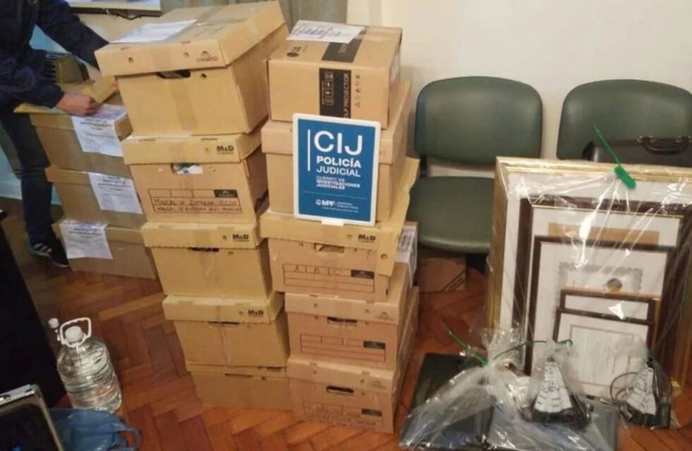 Detuvieron a una falsa médica que vendía por internet un supuesto remedio contra el coronavirus