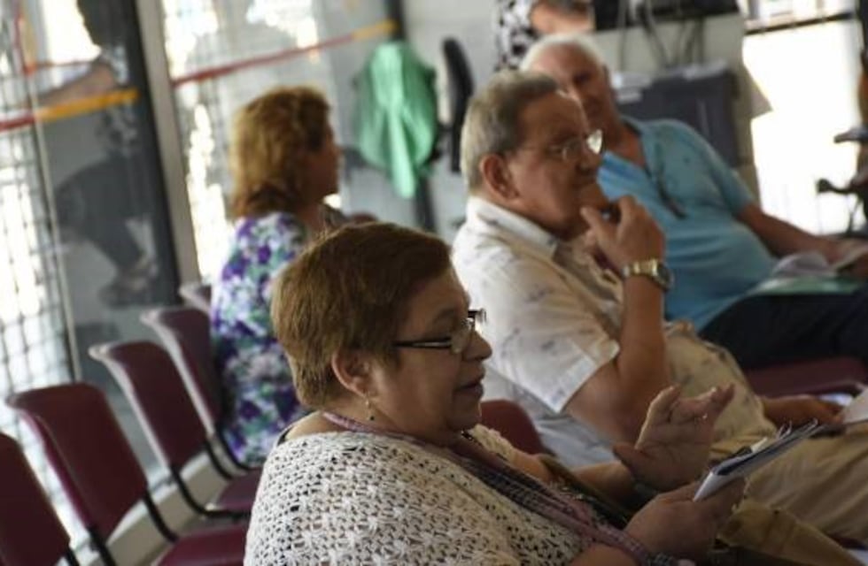 El Defensor de la Tercera Edad pedirá que el piso del 70% del sueldo se aplique a todos los jubilados
