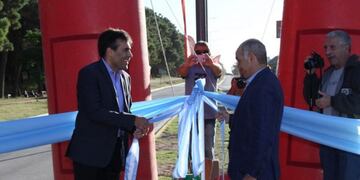 Inauguración de Av\u002E 10 - 2