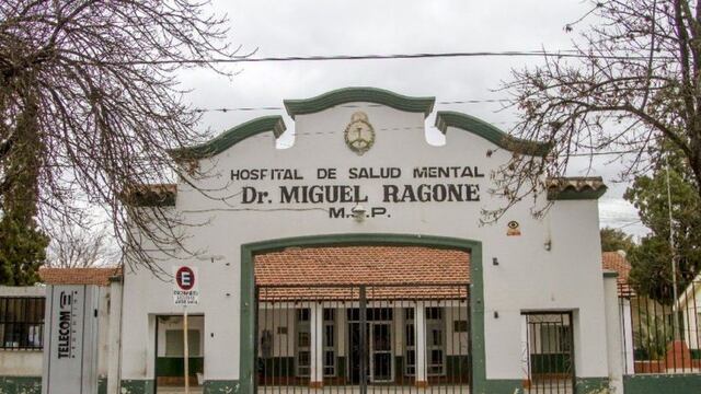 Buscan a una mujer que se escapó de un hospital de salud mental.