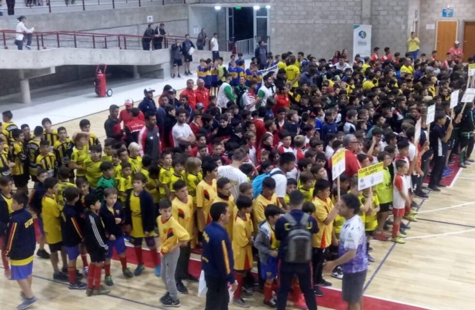 Quedó inaugurado el Torneo Provincial de Fútbol de menores en el Polideportivo