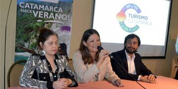 Ponferrada dijo que quieren acabar con el mito de que en verano no se puede ir a Catamarca por el calor\u002E