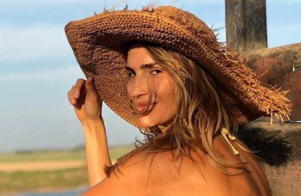 Las fotos de María Vázquez en bikini que le sacó su propia hija