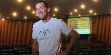 Un ícono de Atenas y del básquetbol\u002E La trayectoria de Marcelo por TV\u002E\u002E\u002E