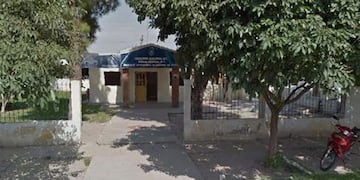 La directora del establecimiento educativo realizó la denuncia por las amenazas recibidas en la Comisaría 6°\u002E