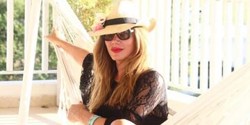 Flor De La V sufriu00f3 un accidente con su auto, en el ingreso a Carlos Paz.