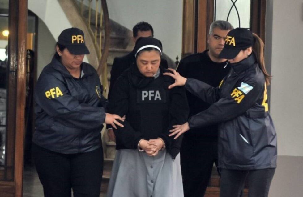 La monja acusada de complicidad en los abusos del Próvolo ya está en Mendoza