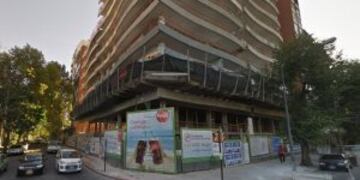 El muchacho fue arrestado cuando salu00eda de una obra en Pellegrini y Santiago.