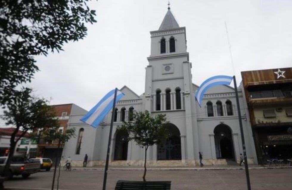 Coronavirus: un obispo suspendió las misas y pide que las sigan por televisión