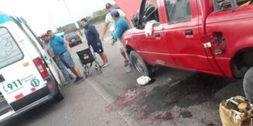 Tupungato: un camión embistió a dos personas que se encontraban a orillas de la ruta