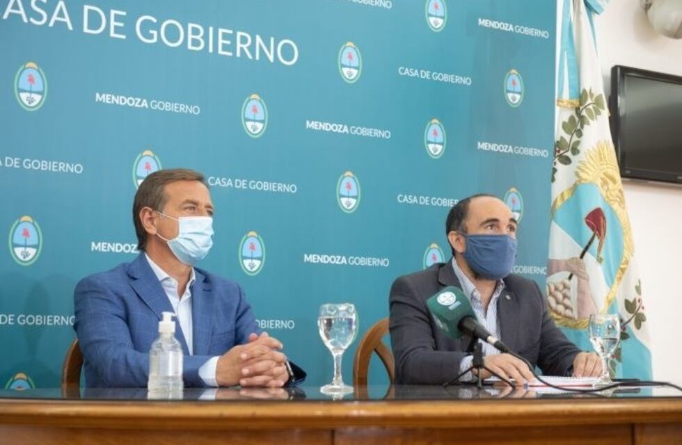 Suárez decidió frenar el debate de la ley de educación hasta 2021