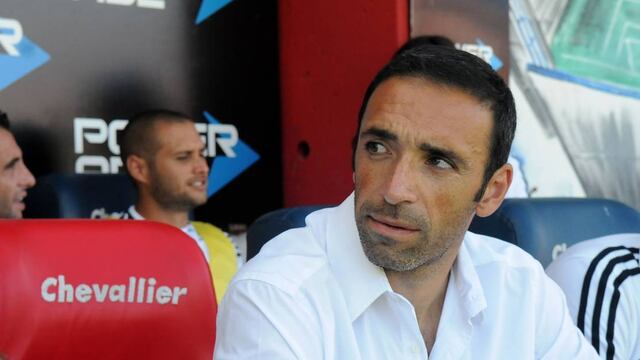 Rivoira se fue de Atlético Tucumán y rápidamente llegó Azconzábal