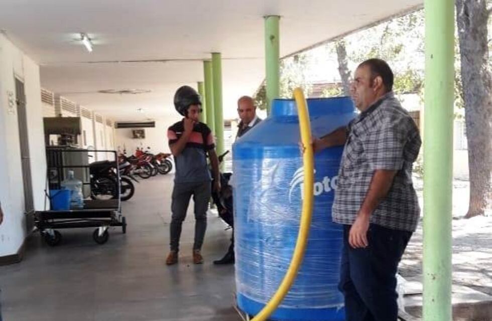 Una compañía azucarera de Tucumán donó cinco mil litros de alcohol a Catamarca