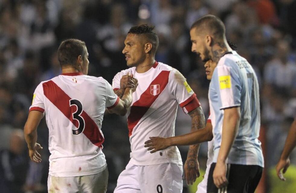 Paolo Guerrero, víctima de un comentario xenófobo por parte de un periodista argentino