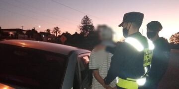 El conductor chocó un cono de seguridad sobre la ruta\u002E