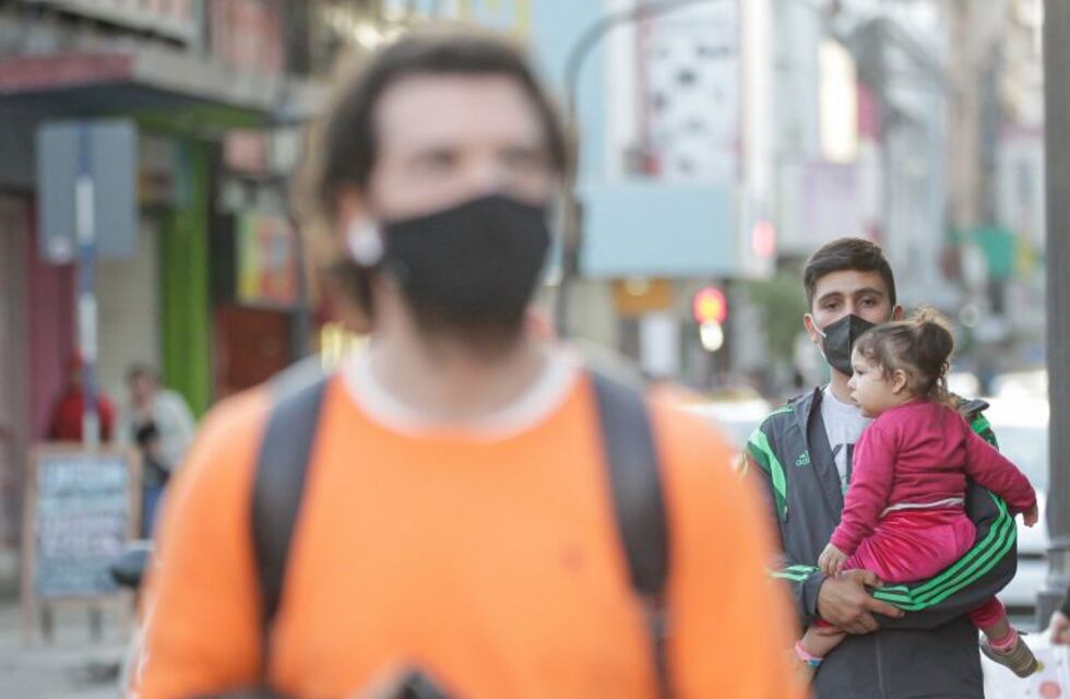 Por 14 días más, continúan suspendidas las reuniones familiares y sociales en toda la provincia