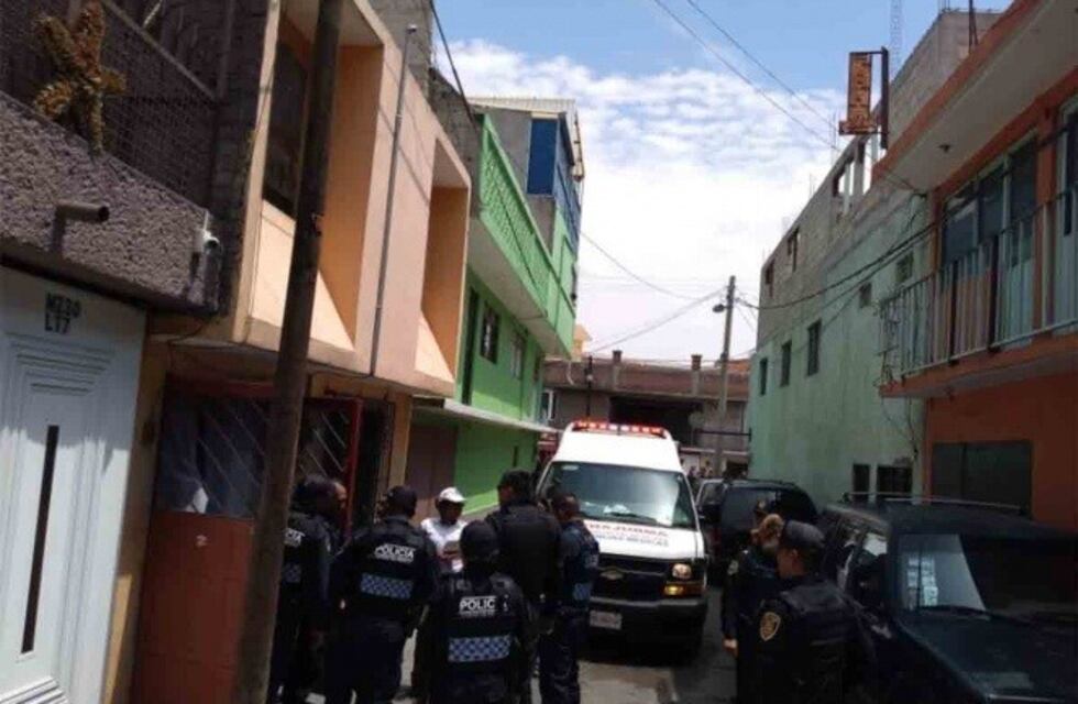 México: un perro pitbull entró a una casa que tenía la puerta abierta y mató a un niño de 11 meses