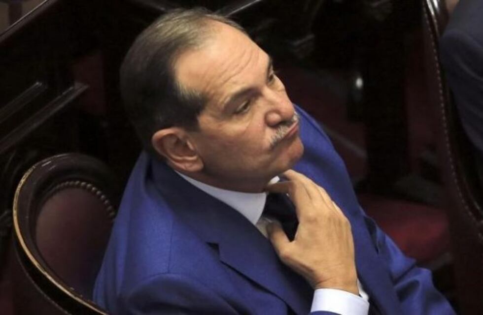 Caso Alperovich: pidieron la indagatoria del exgobernador tucumano abuso sexual