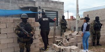 La policiía cerró cuatro casas donde vendían drogas