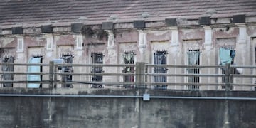 En Coronda falleció un interno durante el motín del último martes\u002E (Juan José García)