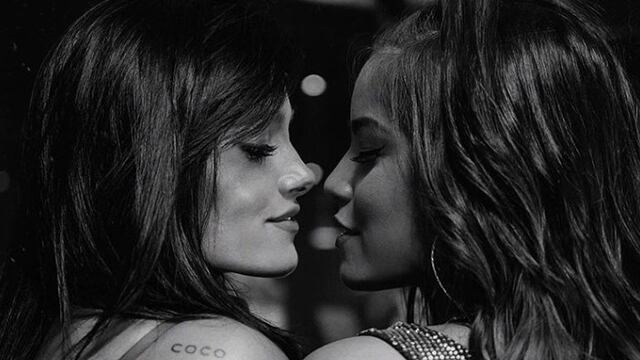 Quién es Emilia Mernes, la joven que protagoniza el fogoso beso con Oriana Sabatini