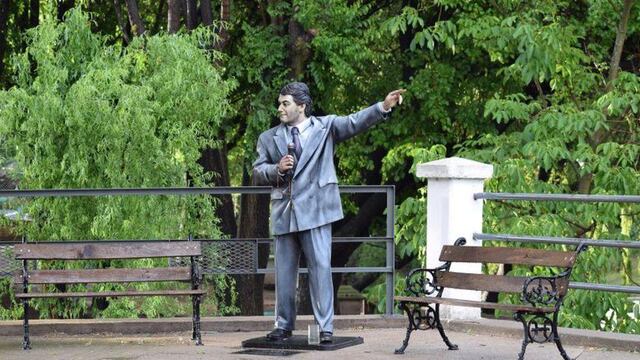La estatua de Gary en Amboy.