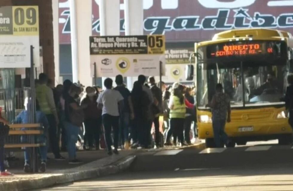 Paro de colectivos por tres días en el interior del país