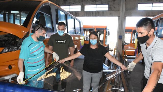 Aumentan la protección para los choferes de minibuses